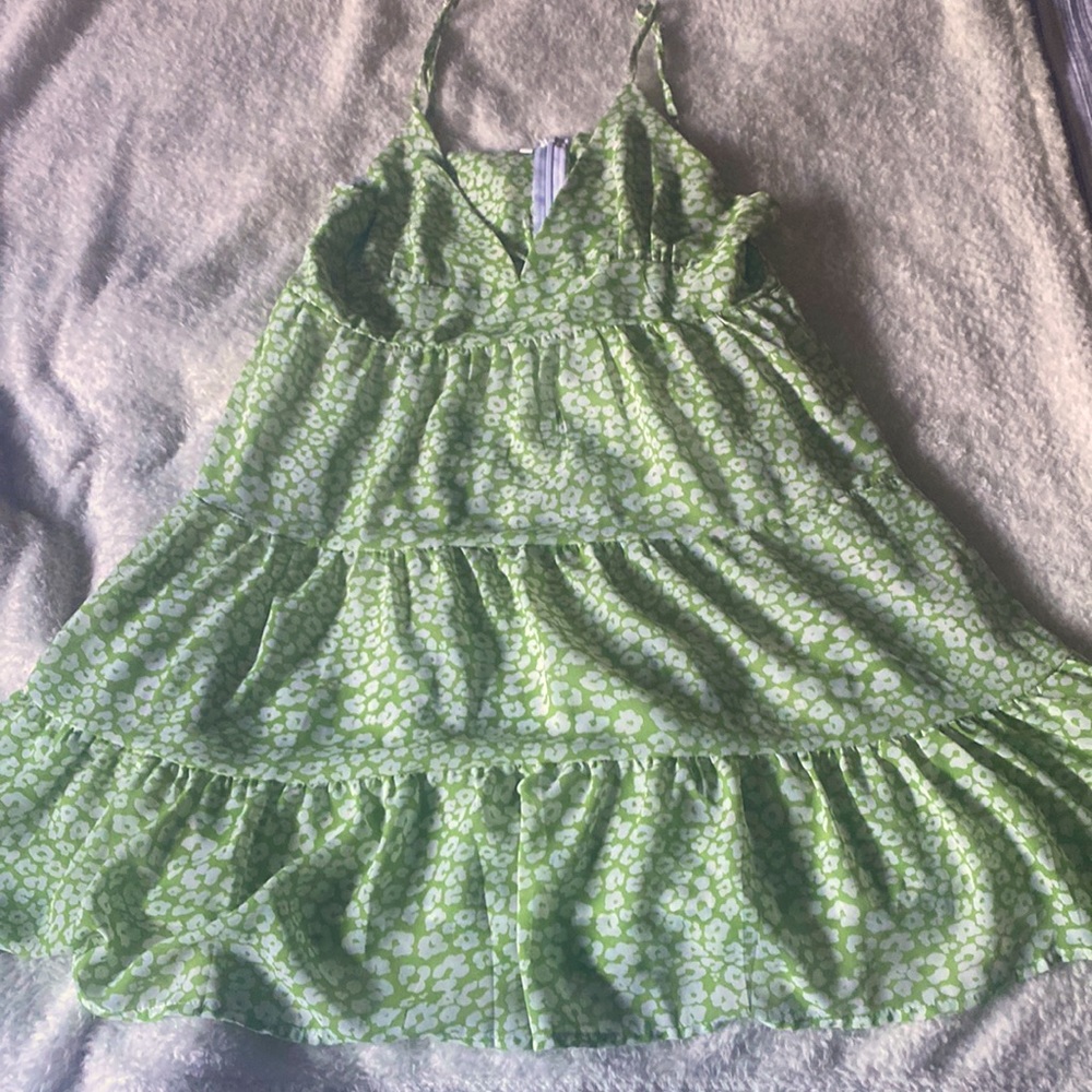 green floral v neck mini dress